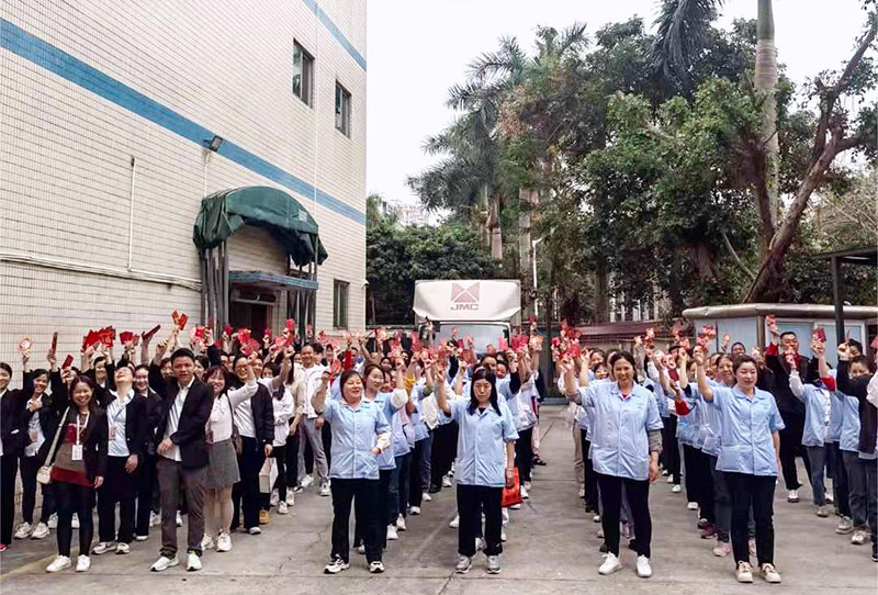 龍行龘龘，前程朤朤丨雅香麗化妝用品（深圳）有限公司龍運當頭，開工大吉！